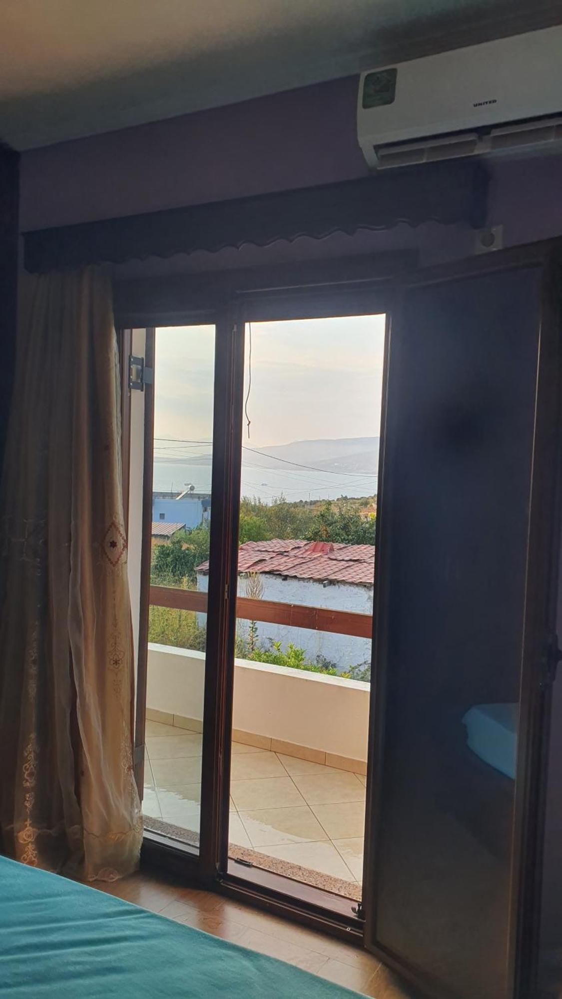 Mihal Suites Саранда Екстер'єр фото